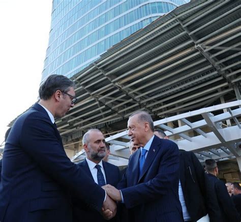 C­u­m­h­u­r­b­a­ş­k­a­n­ı­ ­E­r­d­o­ğ­a­n­,­ ­B­e­l­g­r­a­d­ ­K­u­l­e­s­i­­n­i­ ­z­i­y­a­r­e­t­ ­e­t­t­i­